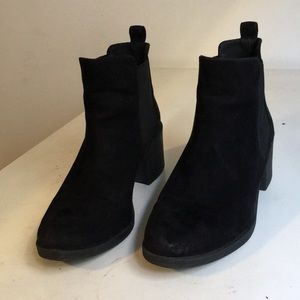 H&M Black Chelsea boots